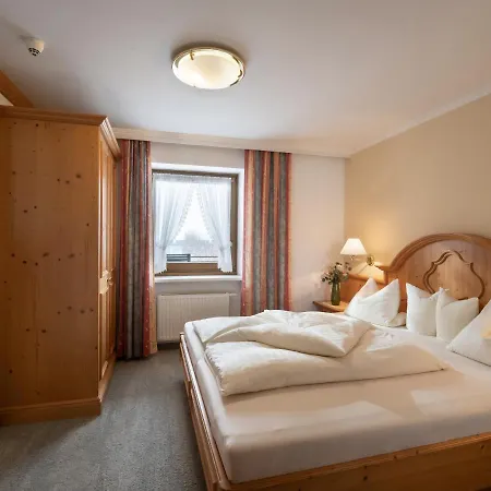 Andrea Hotel 4*
