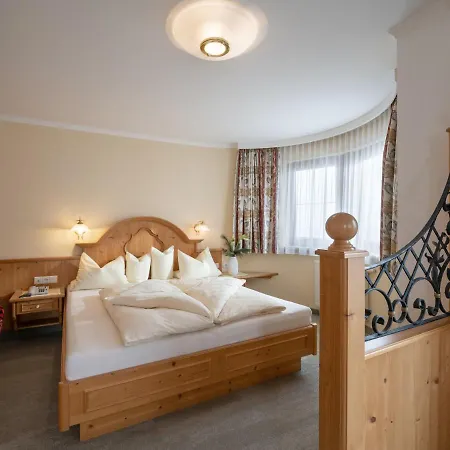 Hotel Andrea 4*