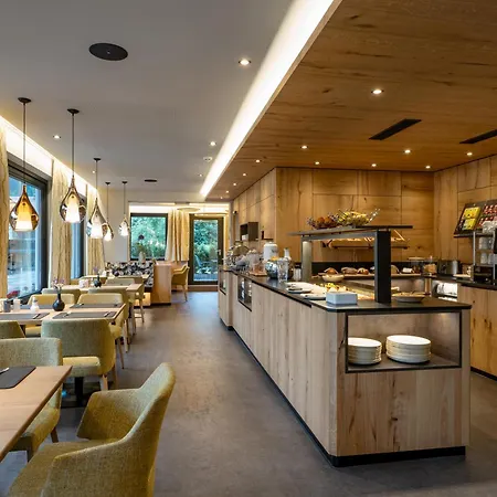 Andrea 4* マイヤーホーフェン