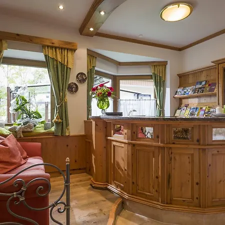 Andrea ホテル マイヤーホーフェン