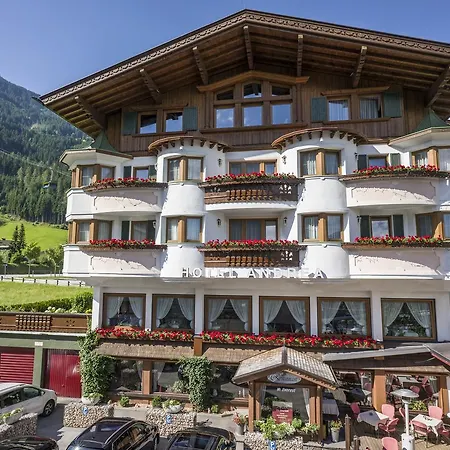 Andrea Hotel 4*